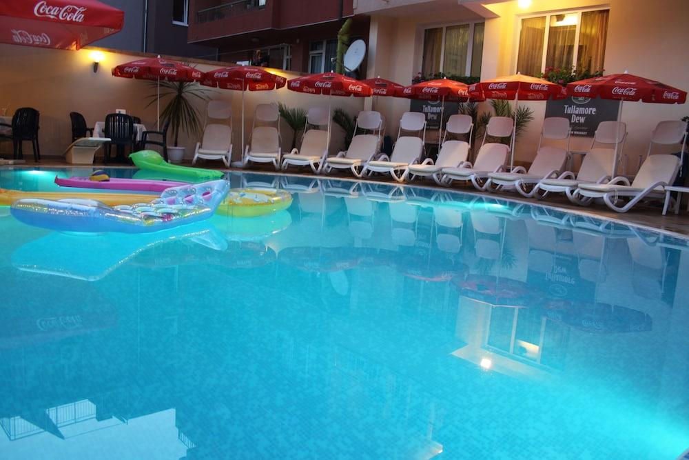 Italia Hotel Neszebar Kültér fotó