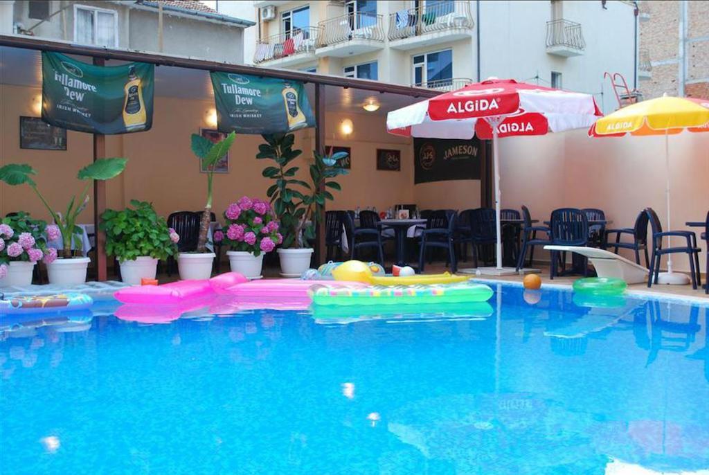 Italia Hotel Neszebar Kültér fotó